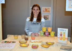 Bénédicte Rio van l'Atelier producent van verschillende Hummussen en sinds december van het afgelopen jaar verkrijgbaar bij Udea en Ekoplaza.